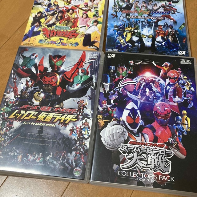 仮面ライダー×スーパー戦隊　スーパーヒーロー大戦　コレクターズパック DVD エンタメ/ホビーのDVD/ブルーレイ(キッズ/ファミリー)の商品写真