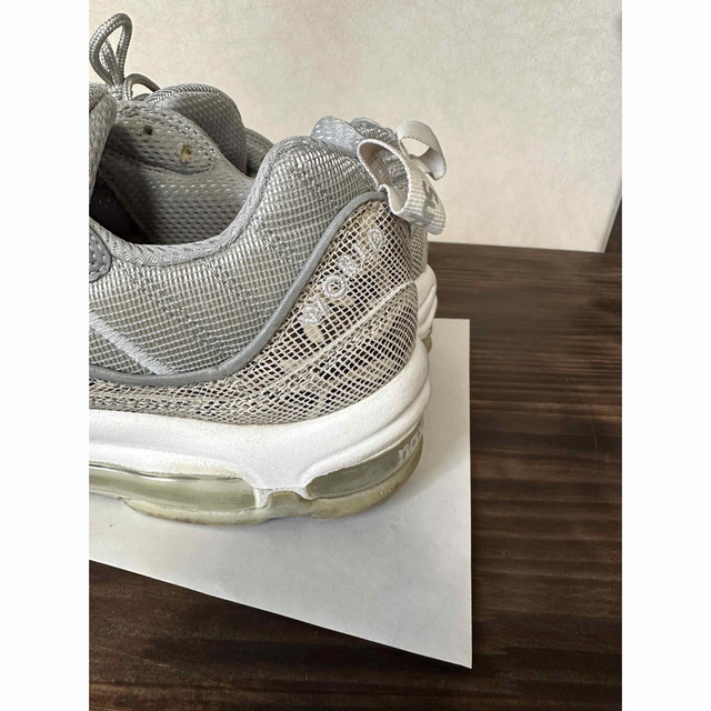 Supreme(シュプリーム)のSupreme × Nike Air Max 98 Snakeskin 26.5 メンズの靴/シューズ(スニーカー)の商品写真