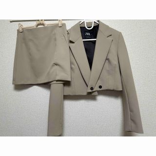 ザラ(ZARA)のZARA セットアップ　ジャケット　ベージュ(セット/コーデ)