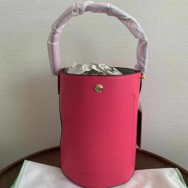 LONGCHAMP - ロンシャン エピュレ ピンク バケットバッグ ワンハンドル レザー バケツの通販 by m★断捨離中｜ロンシャンならラクマ