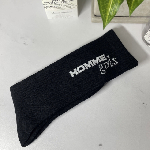 Ron Herman(ロンハーマン)の【新品】HOMME girls オムガールズ ロゴソックス レディースのレッグウェア(ソックス)の商品写真