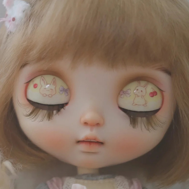 カスタムブライス 人気海外作家様 幼い ドール 人形 かわいい