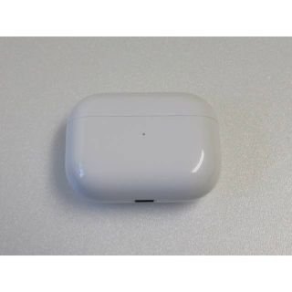 アップル(Apple)のAirPods Pro 3 ケースのみ　ケーブル付き(ヘッドフォン/イヤフォン)