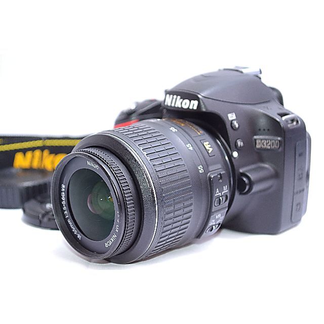 一流メーカー商品 ❤️手振れ補正付き❤️スマホ転送❤️Nikon D3200