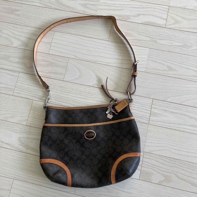 【美品】COACH✳︎コーチ✳︎ショルダーバッグ✳︎チャーム