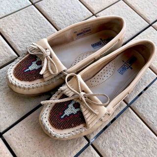 ミネトンカ(Minnetonka)のミネトンカ  モカシン　サイズ6(スリッポン/モカシン)