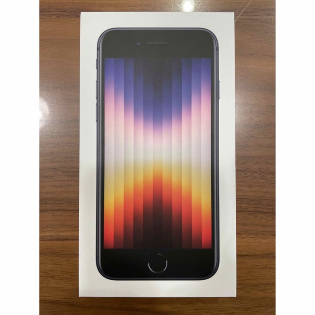 新品 iPhone SE 第3世代 SIMフリー SE3 ミッドナイト ブラック