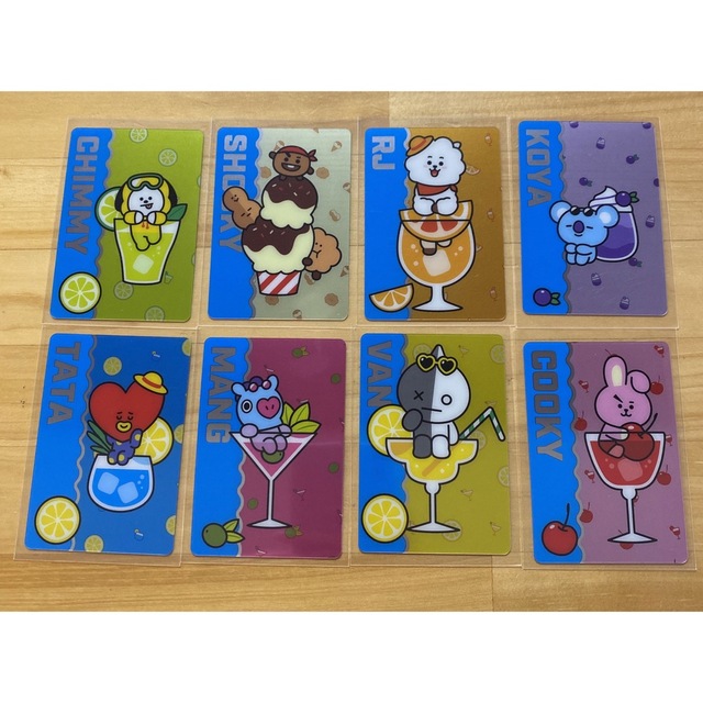 BT21(ビーティーイシビル)のBT21 メタルカードコレクション８枚SET コンプリート☆ エンタメ/ホビーのタレントグッズ(アイドルグッズ)の商品写真