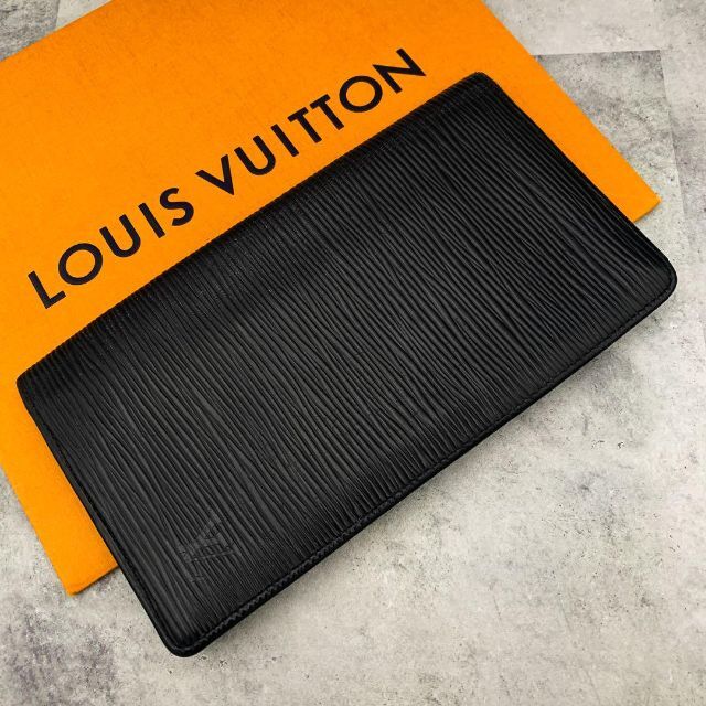 ✨おすすめの一品✨ ルイヴィトン エピ ポルトカルトクレディ 長財布