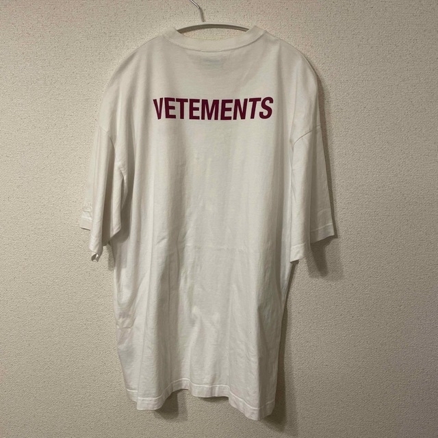 VETEMENTS(ヴェトモン)の専用商品です　VETEMENTS Tシャツ メンズのトップス(Tシャツ/カットソー(半袖/袖なし))の商品写真