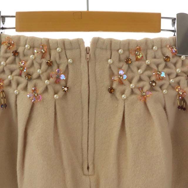 Lily Brown(リリーブラウン)のリリーブラウン CANDY STOCK スモッキングビジュースカート ミニ レディースのスカート(ミニスカート)の商品写真
