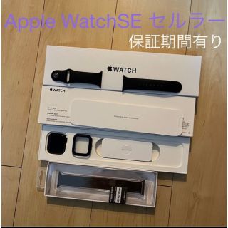 アップルウォッチ(Apple Watch)の【保証有】Apple Watch SE セルラーモデル ブラック(腕時計(デジタル))