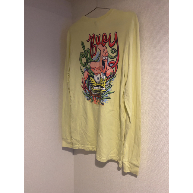 H&M(エイチアンドエム)のH&M スポンジボブ コラボ ロンT ロングスリーブ ライムイエロー XS メンズのトップス(Tシャツ/カットソー(七分/長袖))の商品写真