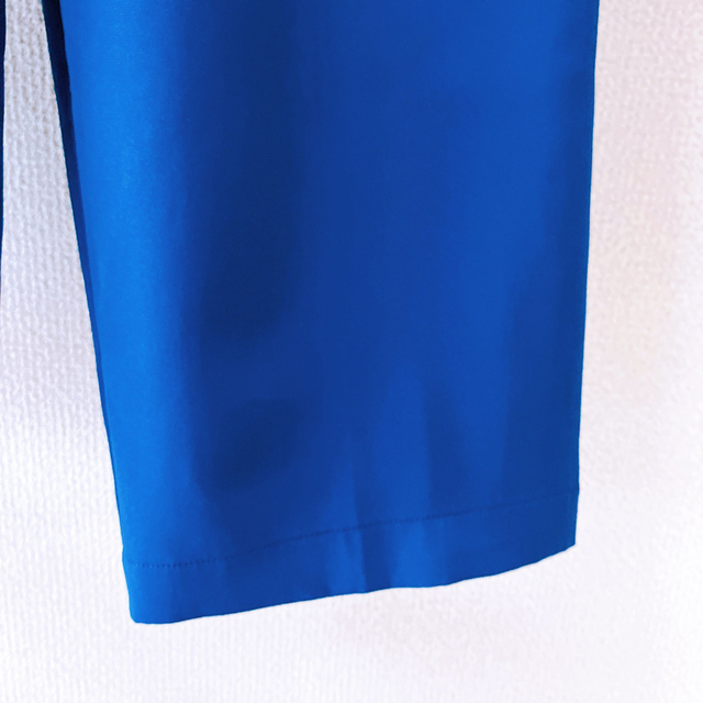【美品】forksy.  センタープレス ハイウエストストレート パンツ ブルー レディースのパンツ(カジュアルパンツ)の商品写真