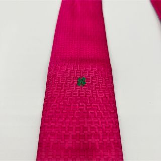 Hermes - 【希少 クローバー柄 全面H柄】HERMES エルメス ネクタイ 赤
