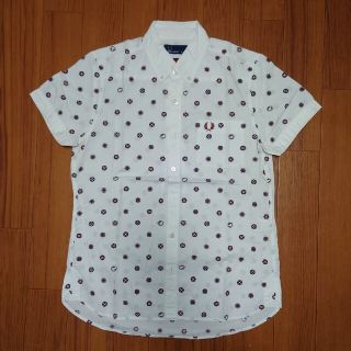 フレッドペリー(FRED PERRY)のFRED PERRY　半袖シャツ　JP XS(シャツ)