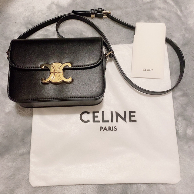 CELINE  セリーヌ　トリオンフ　ショルダーバッグ　黒