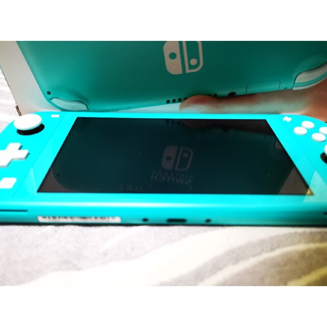 Nintendo Switch(ニンテンドースイッチ)のSwitch Lite ターコイズ エンタメ/ホビーのゲームソフト/ゲーム機本体(携帯用ゲーム機本体)の商品写真