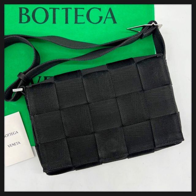 Bottega Veneta - 【定価29万・美品】ボッテガヴェネタ ウェビング カセット ショルダーバッグ