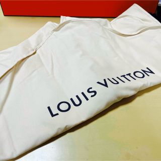 ルイヴィトン(LOUIS VUITTON)の💕超美品💕LOUIS VUITTON💕ガーメント💕衣装カバー💕非売品💕(ショップ袋)