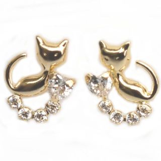 人気【新品】10金/k10/イエローゴールド/猫/cat/キュービック/ピアス(ピアス)