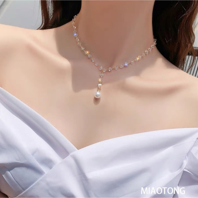 女性のため水晶ネックレスパール真珠付きオシャレ レディースのアクセサリー(ネックレス)の商品写真