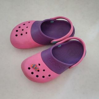 クロックス(crocs)のクロックスサンダルC12 18.5cm(サンダル)