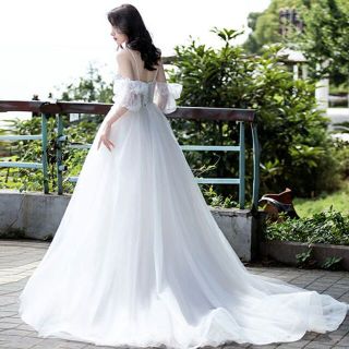 ブライダルドレス ベルライン ノースリーブ トレーン 花嫁 052845