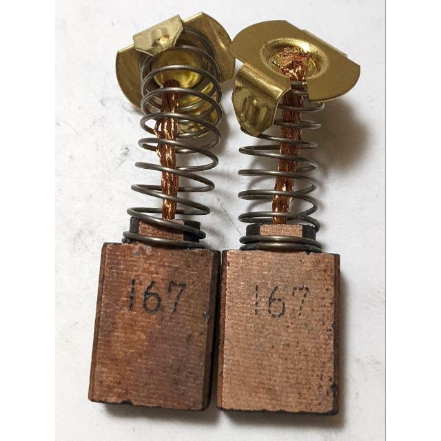からのメー マキタ(Makita) カーボンブラシ CB-167 191967-4 :s-0088381141406-20230601:NASASHU-E 通販 ラシです papawreath ギフトボックス+包装紙あり+プレートパパリース 春リース スプリングリース 母の日ギフト プレゼント 花輪 通年リース