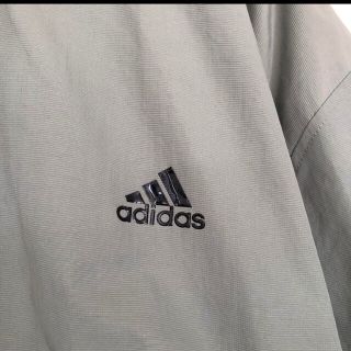 adidas - adidas ハーフジップ プルオーバー ナイロンジャケット