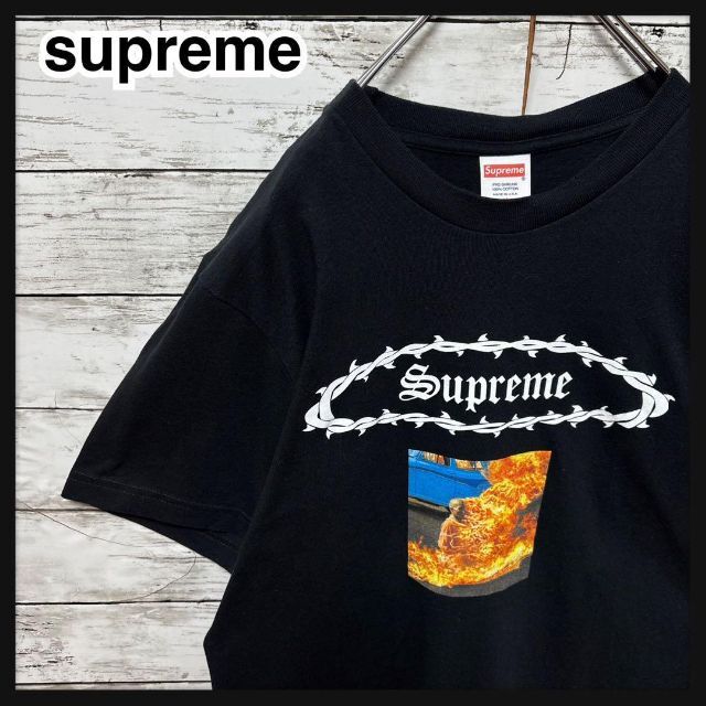 Supreme Tシャツ　即完売モデル！