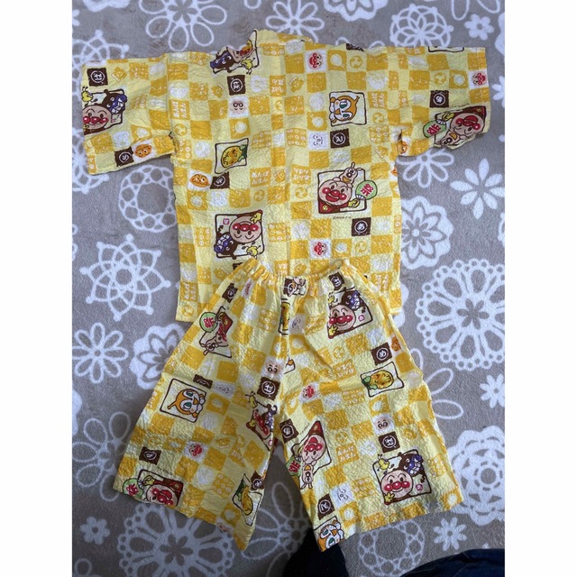 アンパンマン☆甚平 キッズ/ベビー/マタニティのキッズ服男の子用(90cm~)(甚平/浴衣)の商品写真