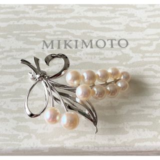 ミキモト(MIKIMOTO)の【Moo様】MIKIMOTO パール　シルバーブローチ(ブローチ/コサージュ)