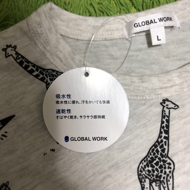 GLOBAL WORK(グローバルワーク)の新品・Tシャツ110〜120㎝ キッズ/ベビー/マタニティのキッズ服男の子用(90cm~)(Tシャツ/カットソー)の商品写真