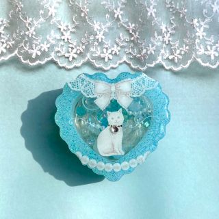 白猫　レースハートシェイカーポップソケット　ハンドメイド(その他)