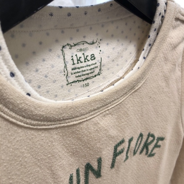 ikka(イッカ)の長袖Tシャツ キッズ/ベビー/マタニティのキッズ服女の子用(90cm~)(Tシャツ/カットソー)の商品写真