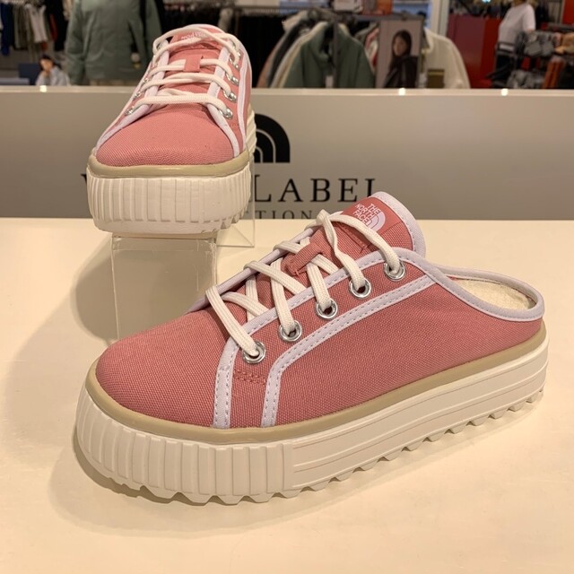 THE NORTH FACE ノースフェイス 新品 ミュール スニーカー 24