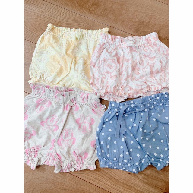 babyGAP(ベビーギャップ)のbabygap カボチャパンツ　4点セット キッズ/ベビー/マタニティのベビー服(~85cm)(パンツ)の商品写真