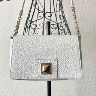 フルラ(Furla)の【極美品】FURLA フルラ チェーン ショルダーバッグ(ショルダーバッグ)