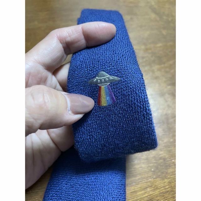 ネクタイ　UFO エンブロイダリー　刺繍