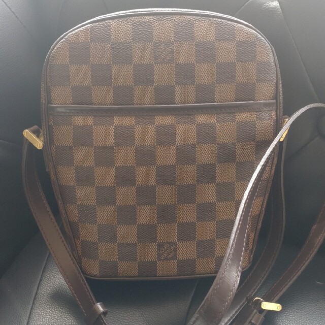 LOUIS VUITTON - ❣️ルイヴィトン ❣️PMショルダーバッグの通販 by