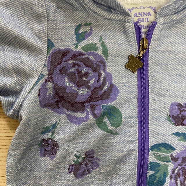 ANNA SUI mini(アナスイミニ)のANNA SUI mini 女の子用パーカー80センチ キッズ/ベビー/マタニティのベビー服(~85cm)(ジャケット/コート)の商品写真