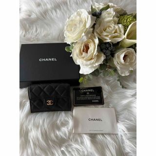 シャネル(CHANEL)の⭐︎ai❤︎様専用⭐︎【新品】未使用★シャネル★三つ折り財布(財布)