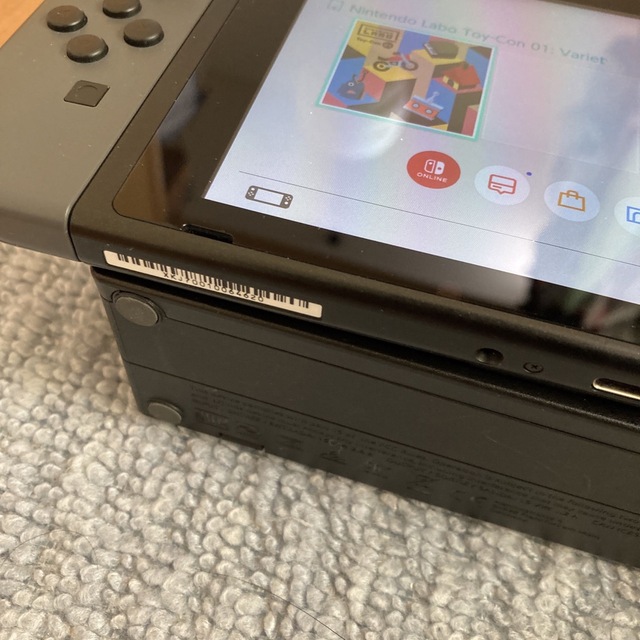 Nintendo Switch(ニンテンドースイッチ)の Nintendo Switch Joy-Con(L)(R)本体セット中古動作品 エンタメ/ホビーのゲームソフト/ゲーム機本体(携帯用ゲーム機本体)の商品写真