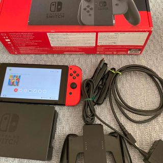 ニンテンドースイッチ(Nintendo Switch)の Nintendo Switch Joy-Con(L)(R)本体セット中古動作品(携帯用ゲーム機本体)