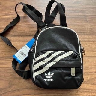 adidas ミニリュック