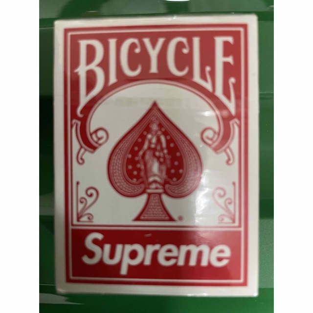 Supreme(シュプリーム)の新品未使用未開封　シュプリームplaying card トランプカード エンタメ/ホビーのテーブルゲーム/ホビー(トランプ/UNO)の商品写真