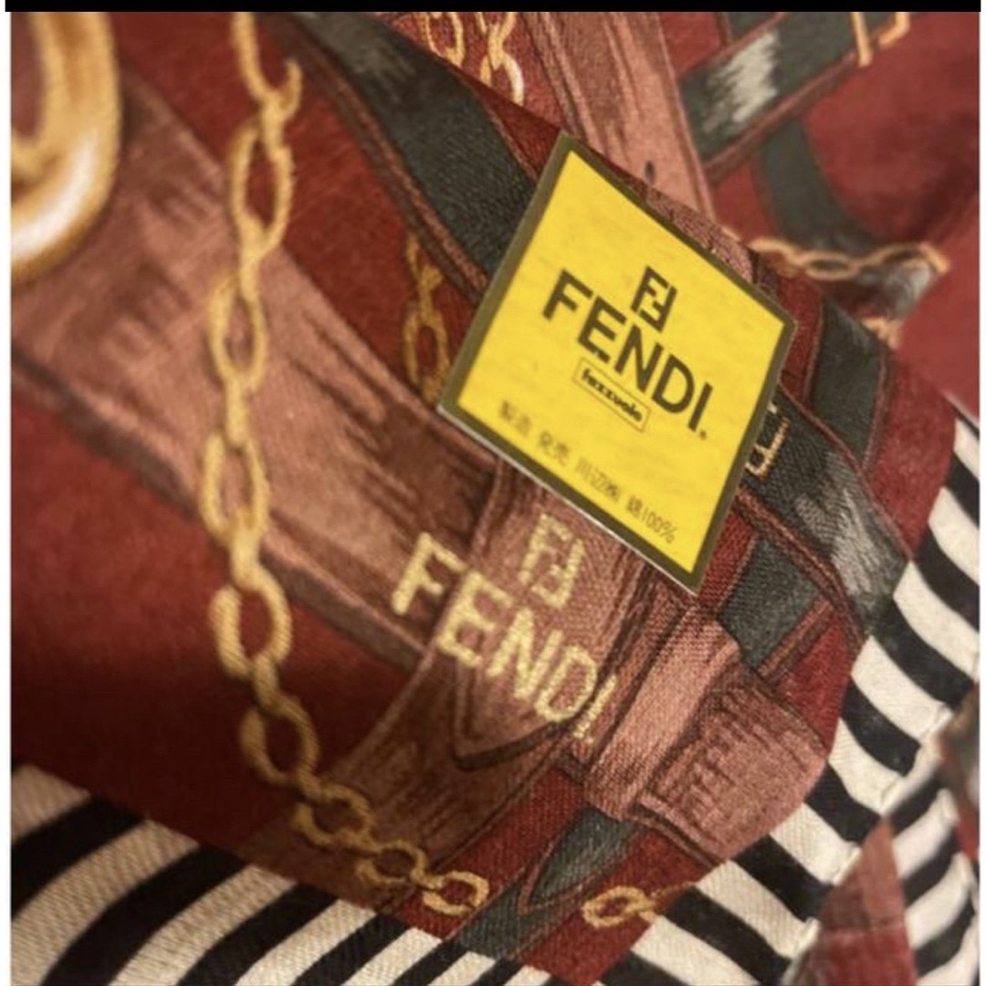 FENDI(フェンディ)の未使用　フェンディ   ハンカチスカーフズッカ ベルト　 レディースのファッション小物(ハンカチ)の商品写真