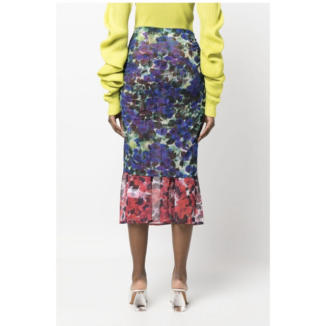 DRIES VAN NOTEN(ドリスヴァンノッテン)のドリスヴァンノッテン　スカートSサイズ　 レディースのスカート(ひざ丈スカート)の商品写真