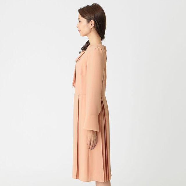 再入荷 タグ付き TO BE CHIC スポンジジョーゼットボックスプリーツ